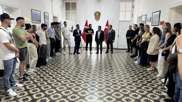 Marmaris'te 6 ülkeden gelen gençlik çalışanları "yapay zeka" için buluştu