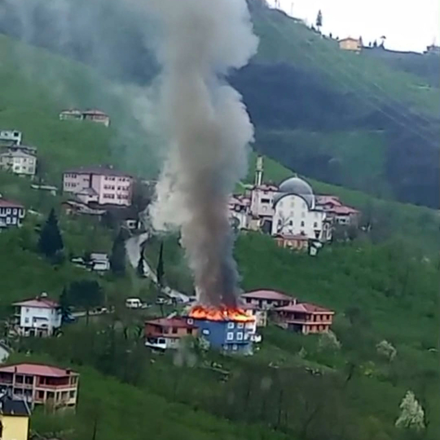 Ordu'da bir ev yangında büyük hasar gördü