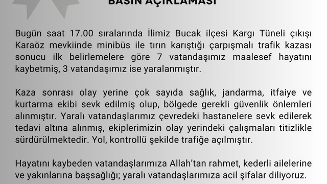 Antalya'da TIR ile minibüs çarpıştı: 7 ölü, 7 yaralı (3)