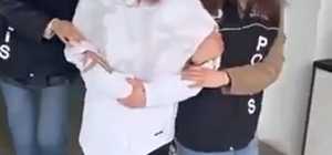 Bursa'da hırsızlık suçundan 108 yıl hapis cezası bulunan firari kadın yakalandı