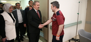 BBP Genel Başkanı Destici, trafik kazasında yaralanan Günyüzü Kaymakamı Kurt'u hastanede ziyaret etti