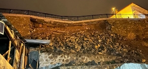 İspir’de heyelan: 2 konut boşaltıldı