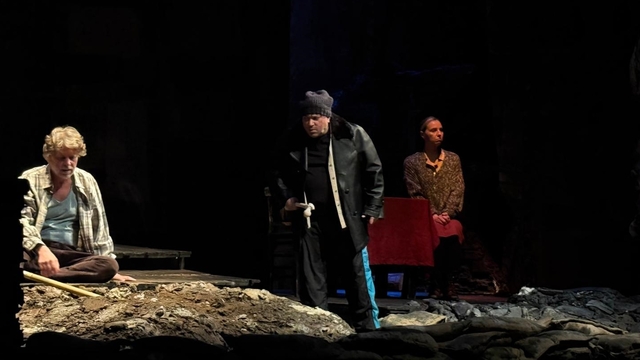 Bursa'da "İlerleme" oyunu sahnelendi