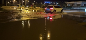 Osmaniye’de gece şiddetli yağmur etkili oldu