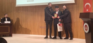 Yüksekovalı öğrenci ezan okuma yarışmasında bölge birincisi oldu