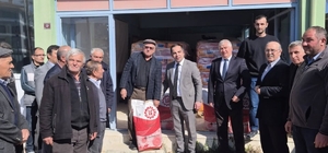Bilecik'te 240 torba yağlık ayçiçeği tohumu üreticilere dağıtıldı