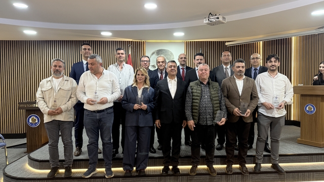 Tarsus'ta ekonomiye değer katanlara ödül