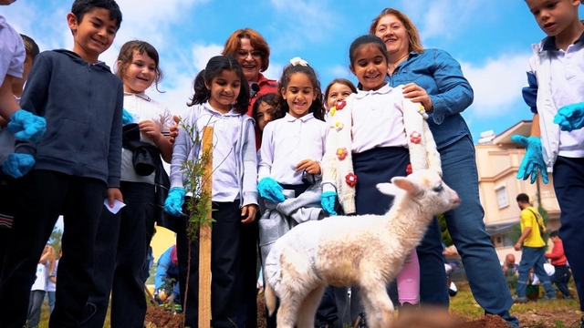 Didim'de fidanlar toprakla buluştu