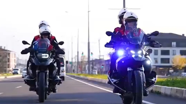 Düzce İl Emniyet Müdürlüğü'nden duygusal video
Polis teşkilatının 181. yıldönümüne özel video hazırladılar