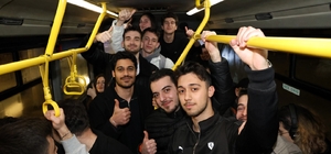 "Eve nasıl döneriz?" derdine son
Gece otobüsü seferlerine ilgi her geçen gü...