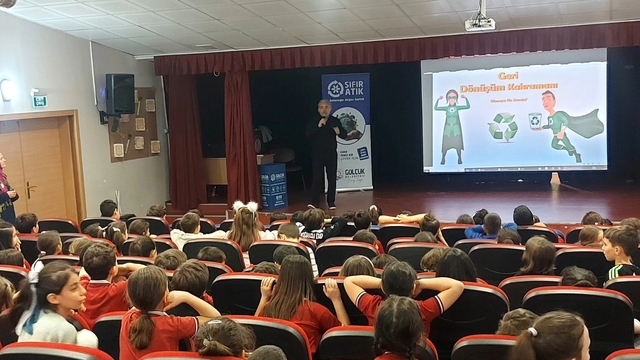 Gölcük'te ilkokul öğrencilerine Sıfır Atık eğitimi verildi