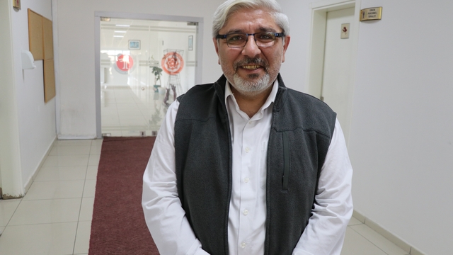 Yapay zeka işletmelerde riskleri azaltıyor
Doç. Dr. Sefer Darıcı, ilerleyen dönemde büyük ya da küçük fark etmeksizin birçok işletmenin yapay zeka entegrasyonunu tamamlamasının beklendiğini söyledi
"Özellikle tekrar eden işlerde yapay zeka kullanımı giderek artıyor"