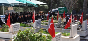 Silifke'de Polis Haftası dolayısıyla şehitlik ziyaret edildi