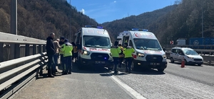 TEM Otoyolu'nda 5 aracın karıştığı zincirleme kaza: 5 yaralı