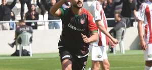 Karşıyaka'da Ömer Faruk'tan müthiş dönüş