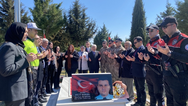 Edirne'de Polis Haftası'nda şehitler anıldı