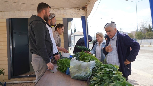 Adıyaman Belediyesi'nden vatandaşa doğrudan sebze satışı
