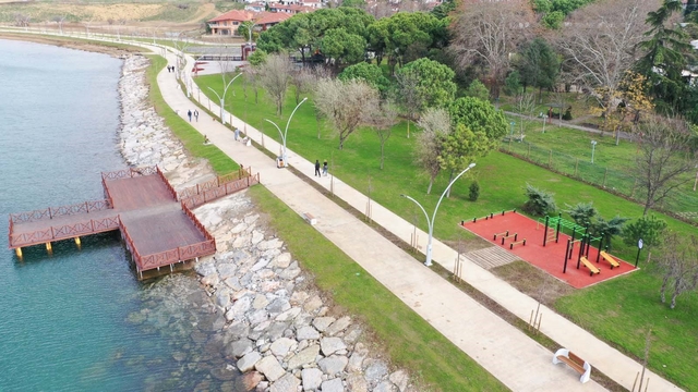 Darıca'da yeşil alan çalışmaları devam ediyor