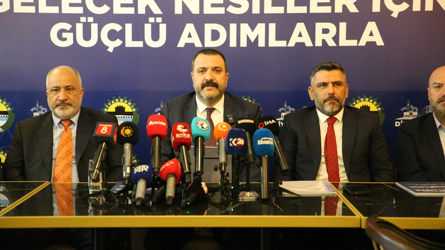 Diyarbakır OSB Yönetim Kurulu Başkanı Fidan, gazetecilerle bir araya geldi