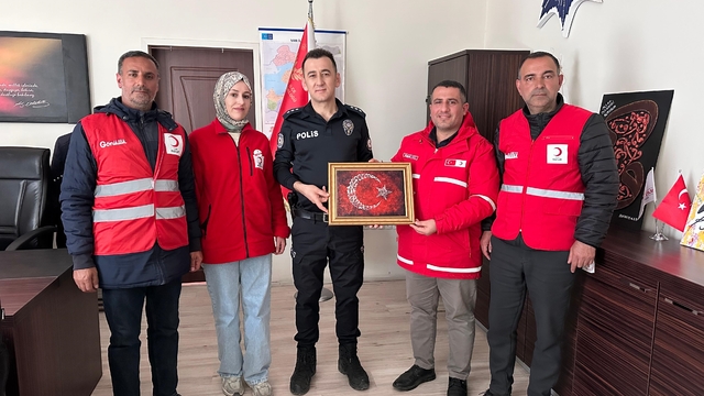 Başkan Yay'dan Muradiye Emniyet Müdürlüğüne ziyaret