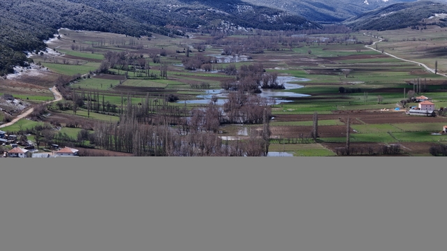 Yozgat'ta sağanak taşkına neden oldu