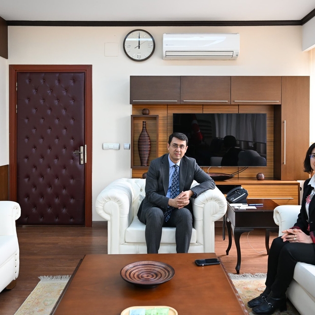 Uşak Belediye Başkan Vekili Özkan, Vali Kartal'ı ziyaret etti