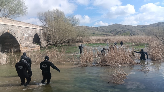 Kırşehir'de kayıp kişiyi arama çalışmaları sürüyor