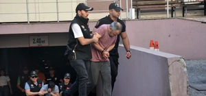 İzmir’deki polis merkezi saldırısı davasında ara karar açıklandı İzmir’de 3 polisin şehit olduğu saldırının ilk duruşmasında tutukluluğa devam kararı