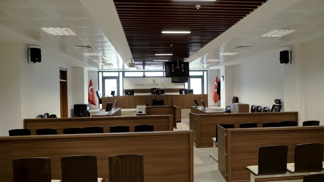 Kırıkkale'de boşanma aşamasındaki gelinini ve kız kardeşini öldüren sanık hakim karşısında