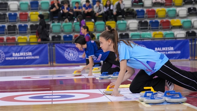 Floor Curling Türkiye Birinciliği Balıkesir'de yapıldı