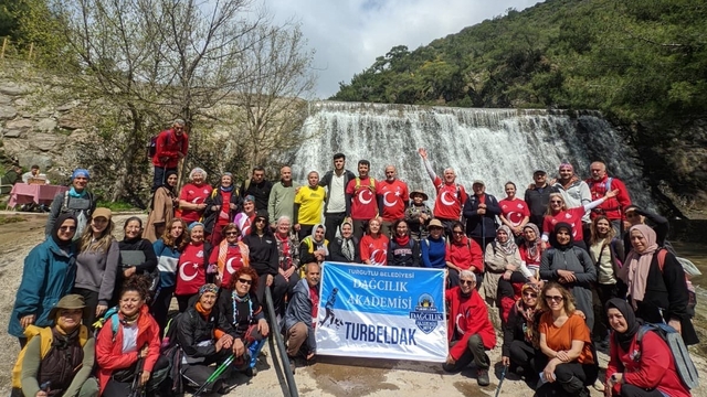 Doğa tutkunları Homeros Vadisi'ni keşfetti