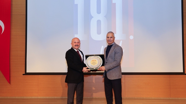 Vali Varol, güvenli sürüş eğitim seminerine katıldı