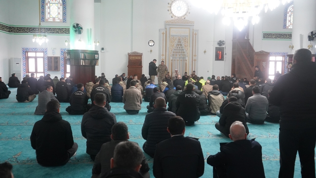 Şırnak'ta şehitler için mevlit okutuldu