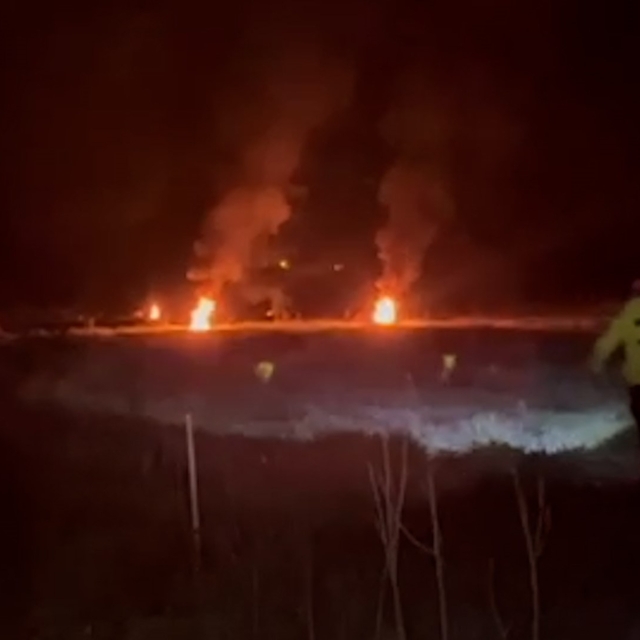 Bolu'da çiftçiler meyve ağaçlarını ateş yakarak koruyor
