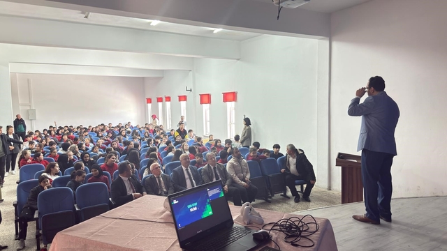 Alaplı'da geleceğin teknolojileri konuşuldu