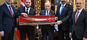 Ertuğrul Doğan’dan Bahçeli’ye ziyaret