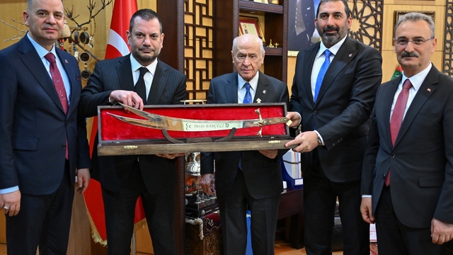 Ertuğrul Doğan'dan Bahçeli'ye ziyaret