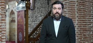 II. Abdülhamid Han'ın torunu Abdülhamit Kayıhan Osmanoğlu: "Değerleri koruma kanunu çıkarılsın" Muş'a gelen Abdülhamit Kayıhan Osmanoğlu'ndan komedyen Tuba Ulu'ya sert tepki