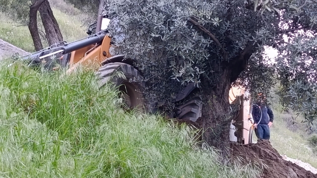 Nazilli'de kaçak kazıda sırasında oluşan göçükte bir kişi hayatını kaybetti
