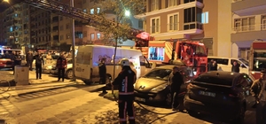 Çakmakla oyun evi yaktı