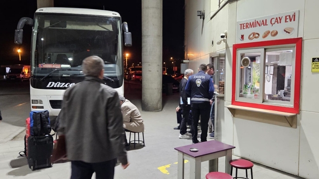 Zabıta ve il sağlıktan ortak denetim
Kapalı alanda tütün ürünü kullanımına geçit yok