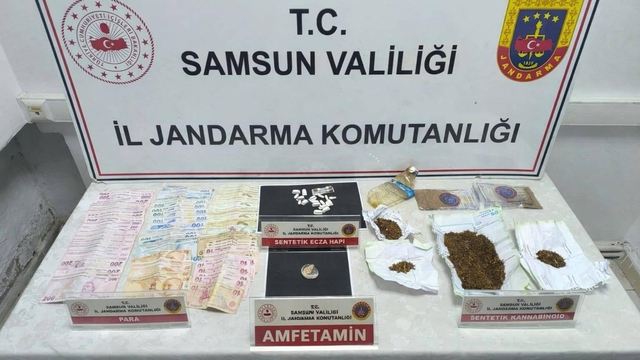 Samsun'da uyuşturucu operasyonunda 4 zanlı yakalandı