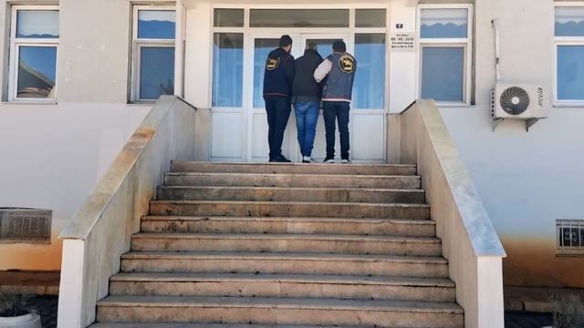 Tunceli'de toplam 30 yıl kesinleşmiş hapis cezası bulunan 2 zanlı yakalandı