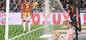 Göztepe'nin kalesi yıkıldı