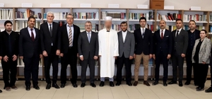 Cezaevinde hafız oldular