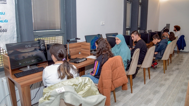 Diyarbakır Büyükşehir'den görme engelliler için yeni bir sesli kütüphane