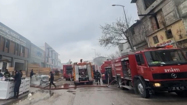 Gaziantep'te kereste imalathanesinde yangın
