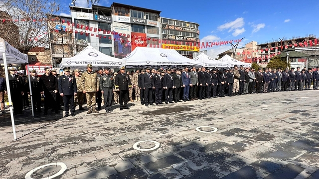 Van'da Türk Polis Teşkilatı'nın 181. kuruluş yılı kutlandı