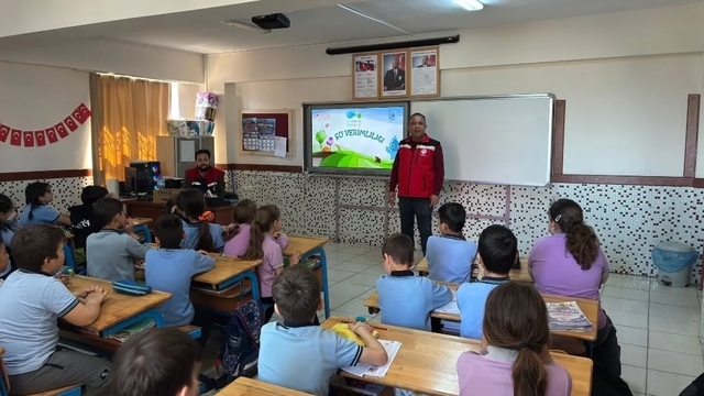 Germencik'te öğrencilere su verimliliğinin önemi anlatıldı