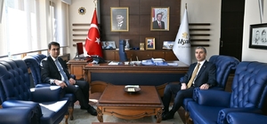 Afyonkarahisar Valisi Aktaş'tan Vali Kartal'a hayırlı olsun ziyareti